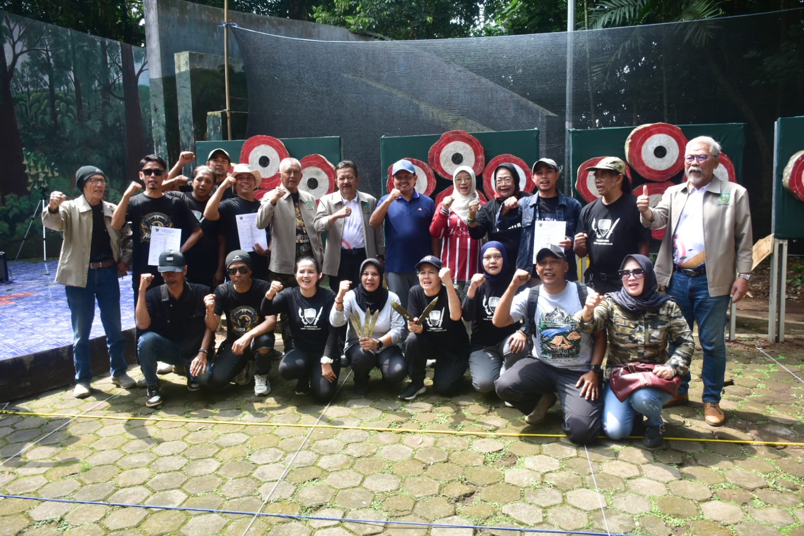  Inovasi Olahraga Rekreasi, Sumedang Jadi Pelopor Kejuaraan Lempar Pisau 