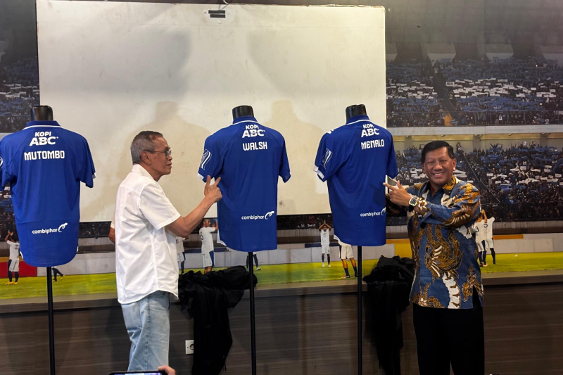 Persib Lengkapi Kekuatan Tim, Sandy Walsh dan Luka Menalo Jadi Rekrutan Terbaru